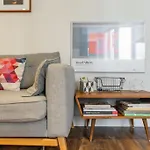 Modern Stylish -1Bd 1Bath-Lavapies