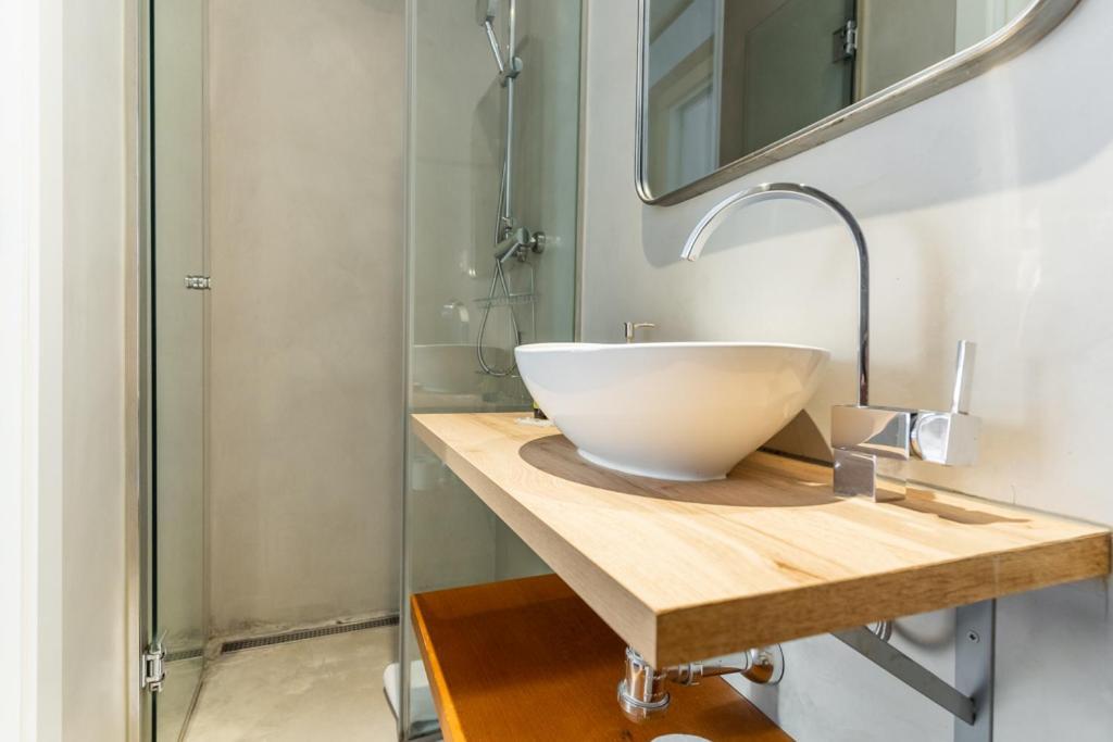 Apartamento Modern Stylish -1bd 1bath-lavapies Madrid